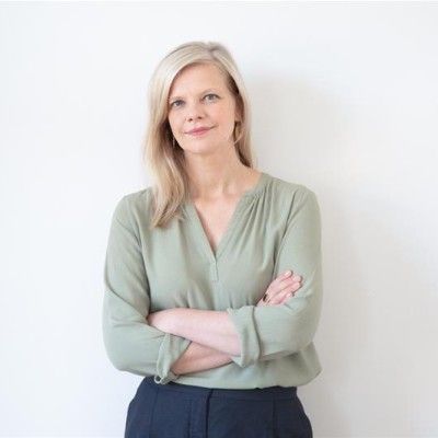 Dr. Janka Oertel